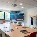 酒店 南希中心火车站及议会宜必思酒店 3*