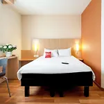 南希中心火车站及议会宜必思酒店 酒店