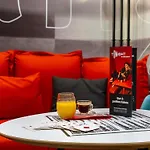 南希中心火车站及议会宜必思酒店 酒店 3*