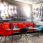 南希中心火车站及议会宜必思酒店 3*