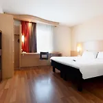 Ibis Centre Gare Et Congres Szálloda