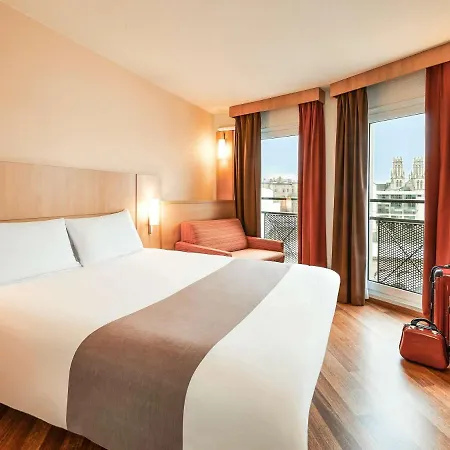 Ibis Centre Gare Et Congres 3*