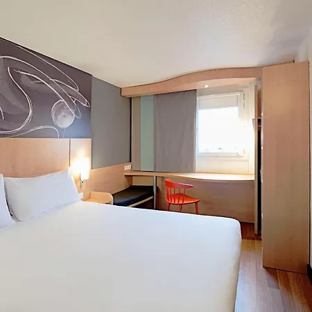 Hotel Ibis Centre Gare Et Congres
