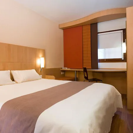 Hotel Ibis Centre Gare Et Congres