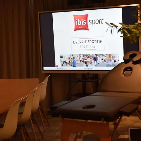 Ibis Centre Gare Et Congres מלון 3*