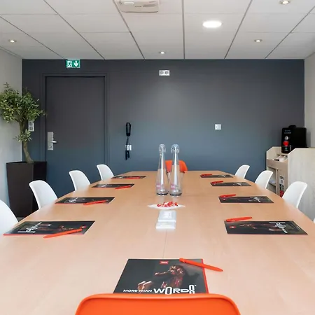 Hotel Ibis Centre Gare Et Congres