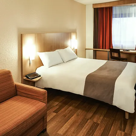 Ibis Centre Gare Et Congres 3*