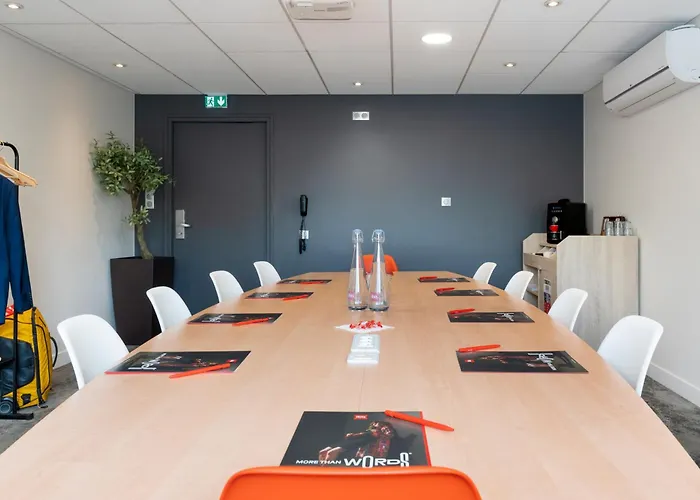 Ibis Centre Gare Et Congres