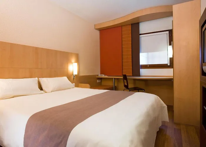 Hotel Ibis Centre Gare Et Congres